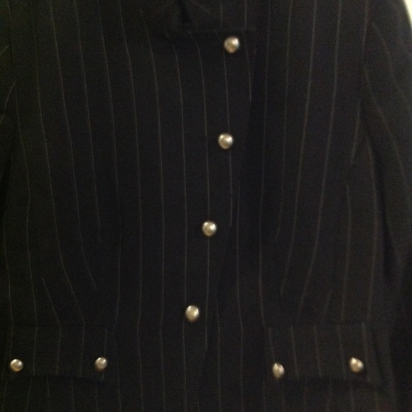 2/$40 CHAPTER ONE 16P - Picture 5 of 16